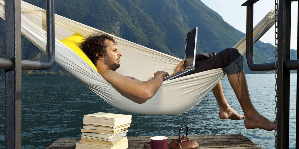 Arbeiten in der Hängematte