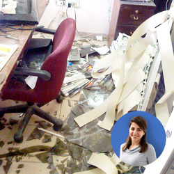 Das durch eine Bombe zerstörte Büro der syrischen Journalistin Suzanna Alkotaish.